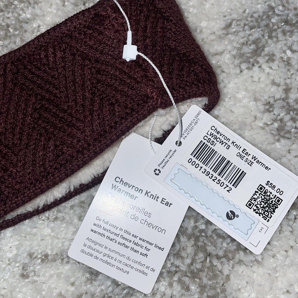 NWT - Chevron Knit Ear Warmer - Cassis - Picture 3 of 4